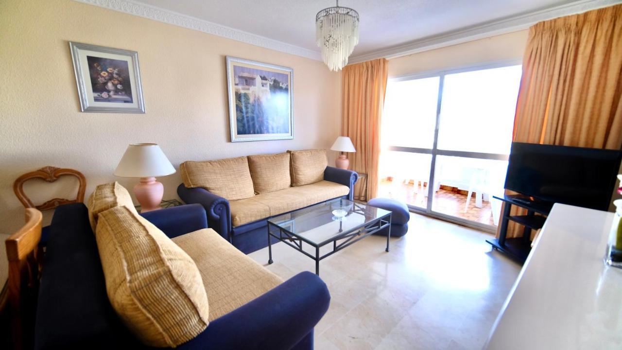 Апартаменты Playa Real Марбелья Экстерьер фото